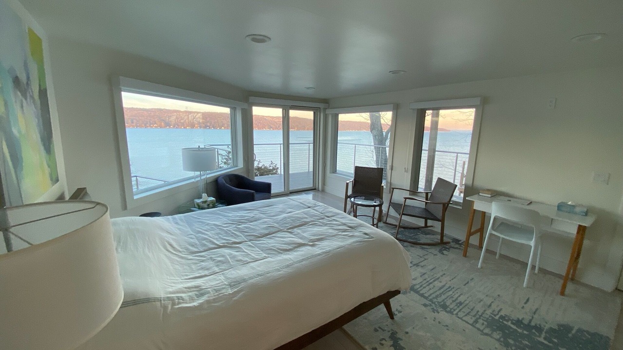 Photo of Bedroom in Ithaca