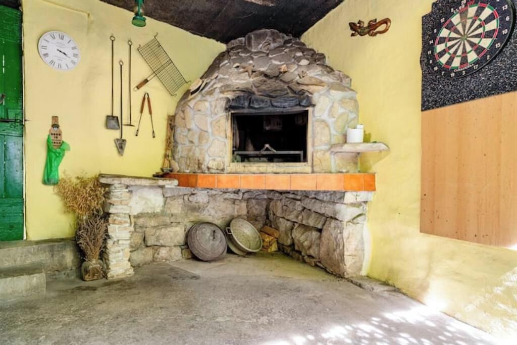 Photo of Outdoor in Mravince