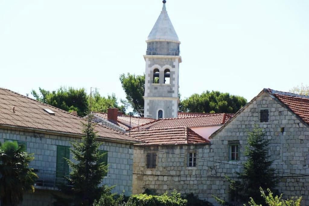 Photo of Others in Mravince