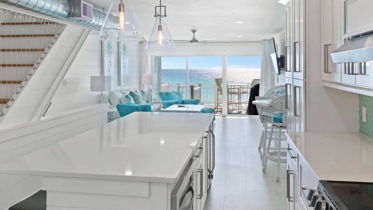 Photo of Kitchen in Delos