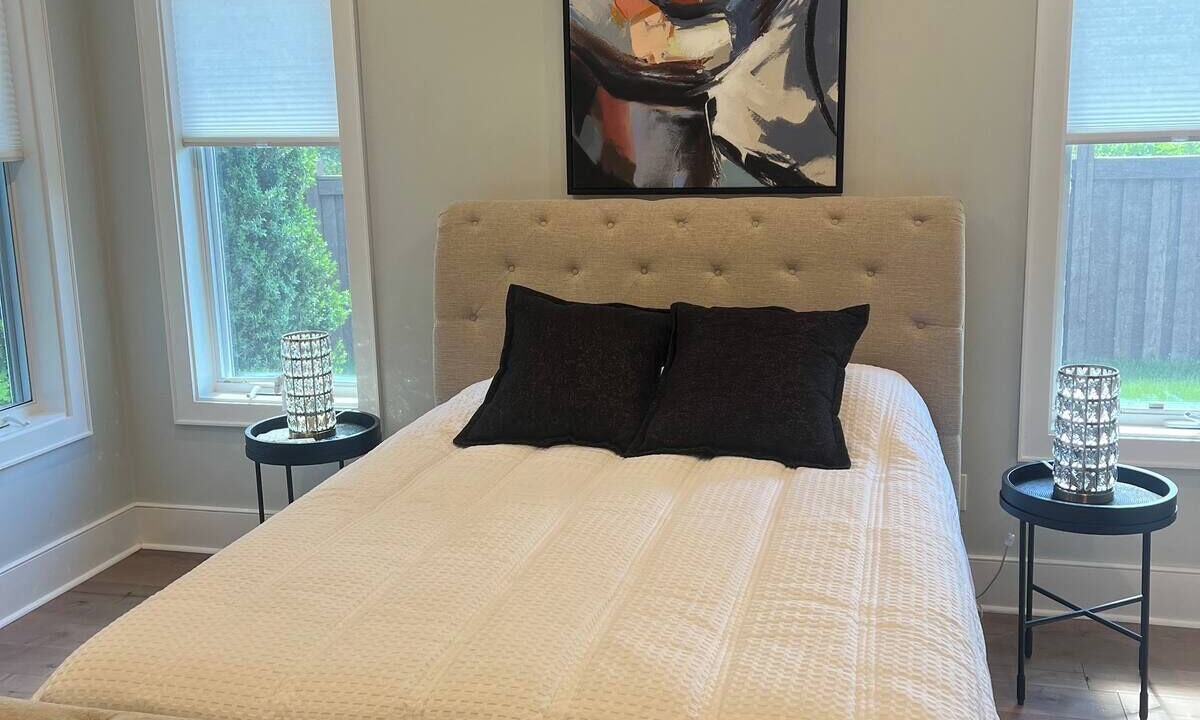 Photo of Bedroom in Grissom - Highland