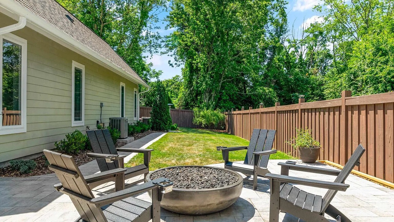 Photo of Patio Balcony in Grissom - Highland
