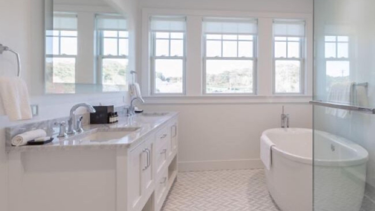 Photo of Bathroom in Hampton Bays