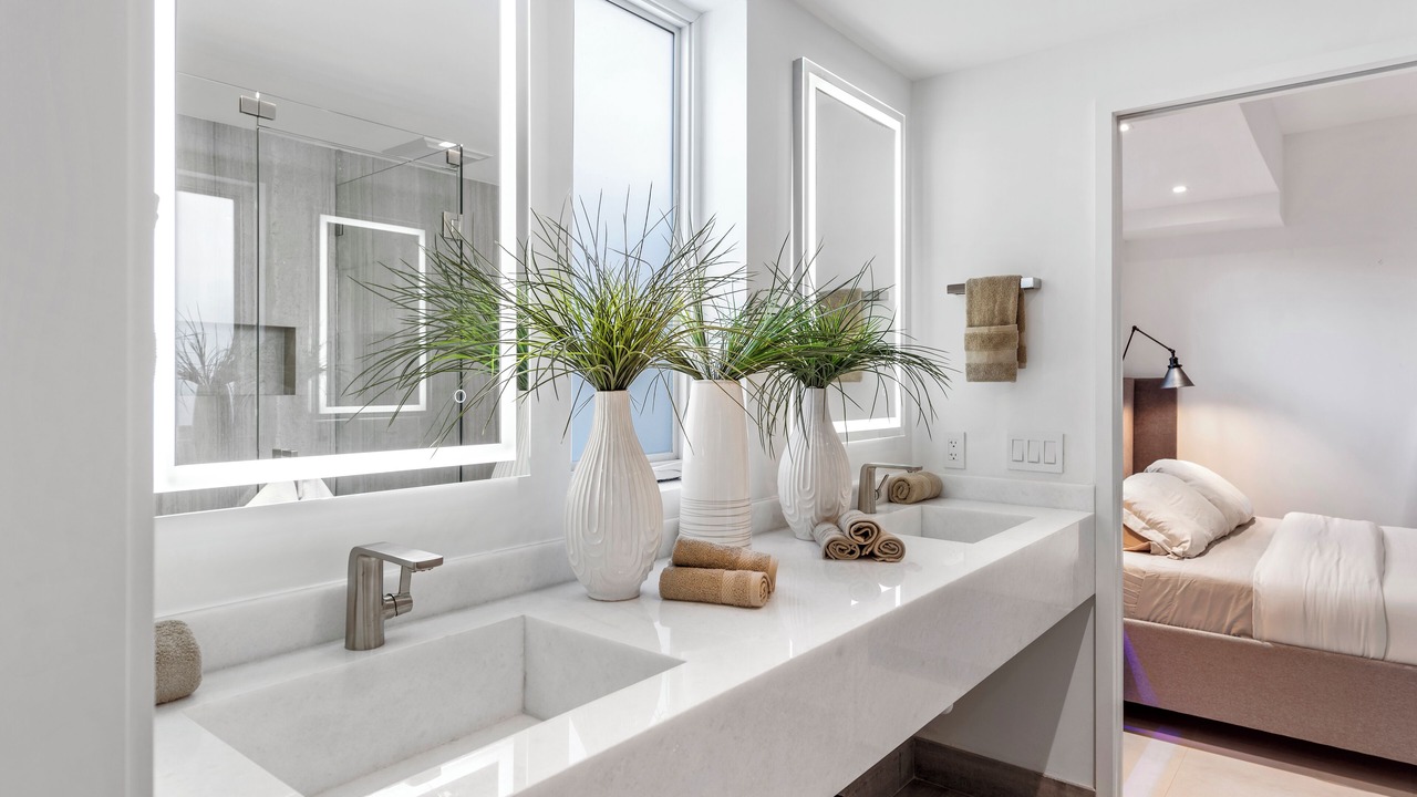 Photo of Bathroom in Lauderdale Isles