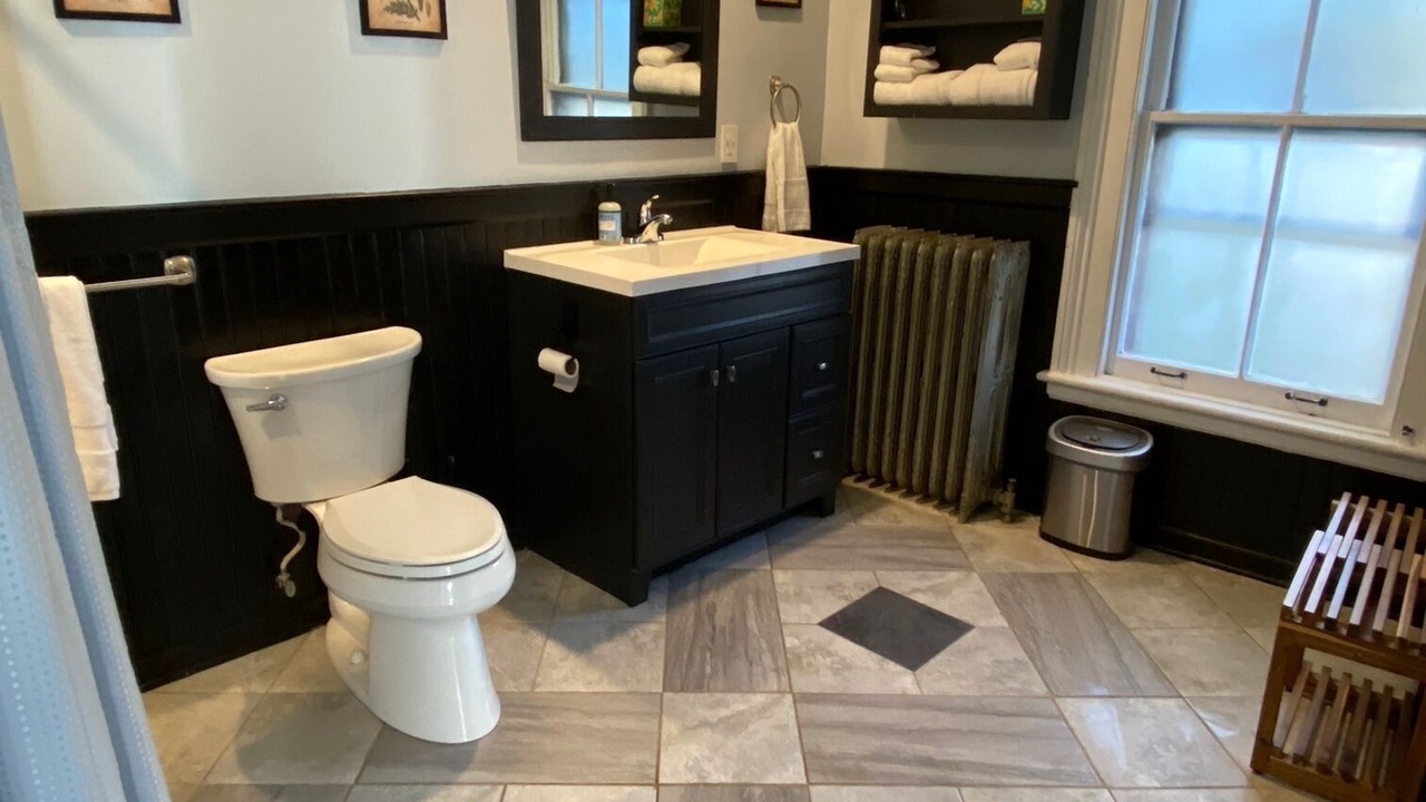 Photo of Bathroom in Troy