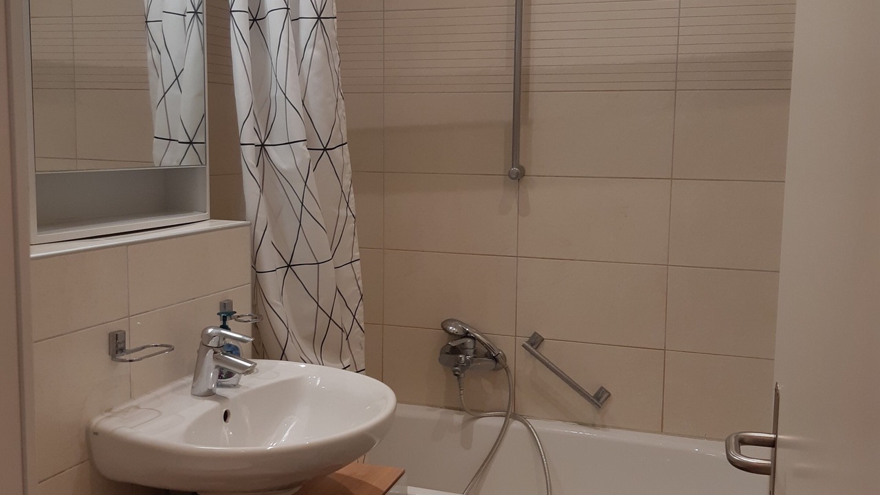 Photo of Bathroom in District 4