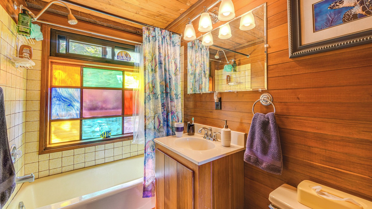Photo of Bathroom in Deltaville