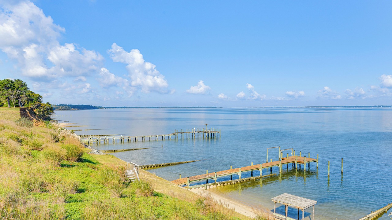 Photo of Others in Deltaville