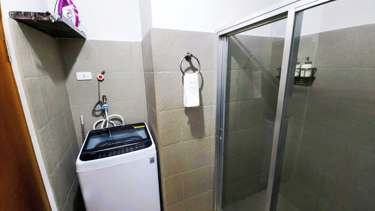 Photo of Bathroom in Poblacion District