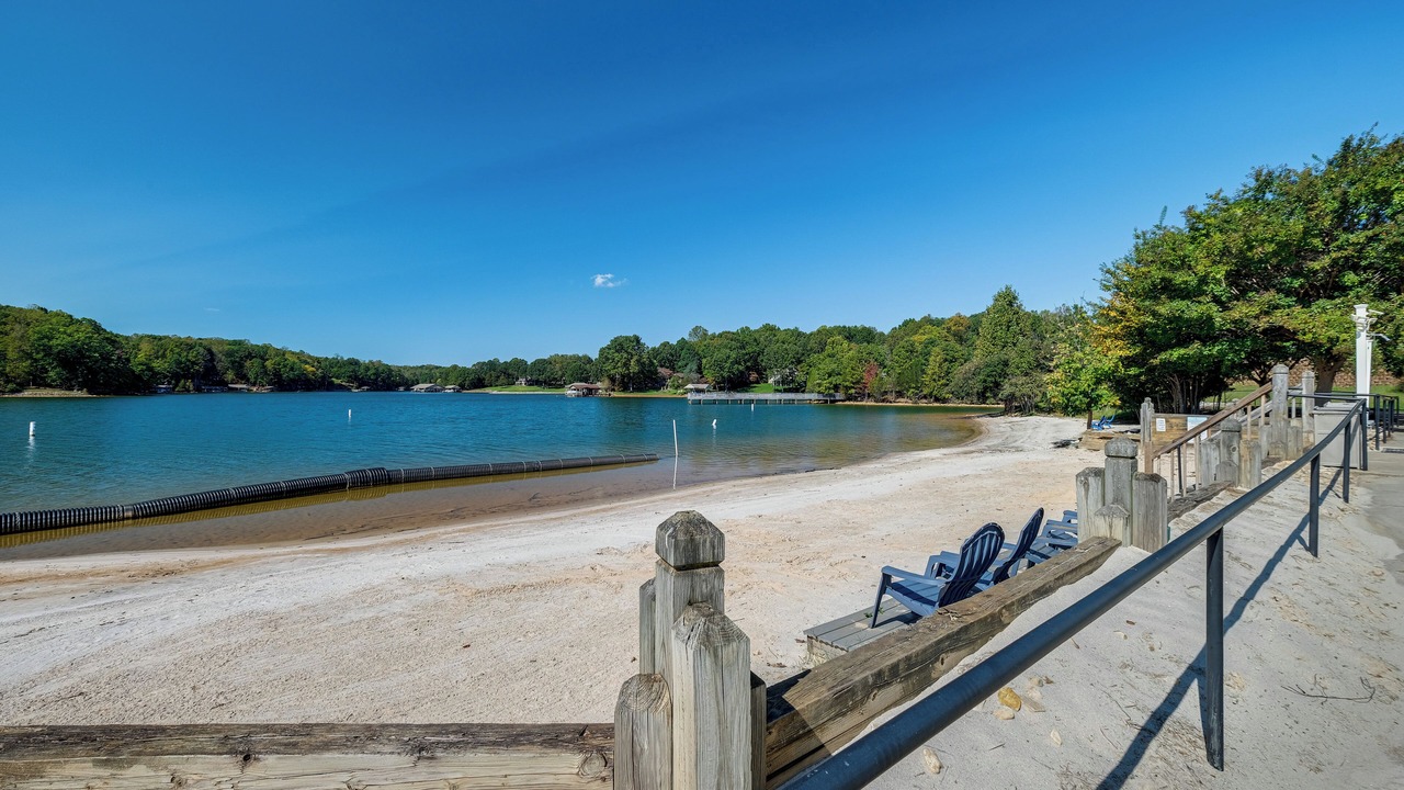 Photo of Others in Smith Mountain Lake