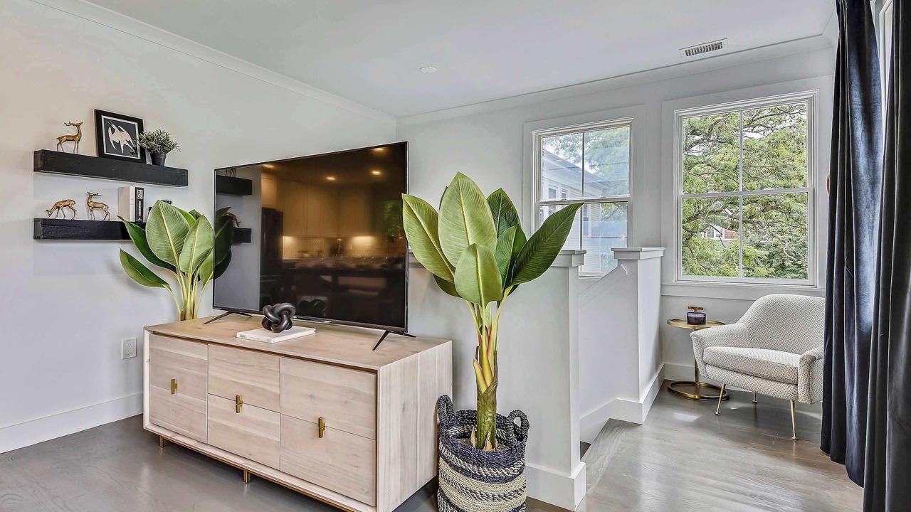 Photo of Livingroom in Jamaica Plain