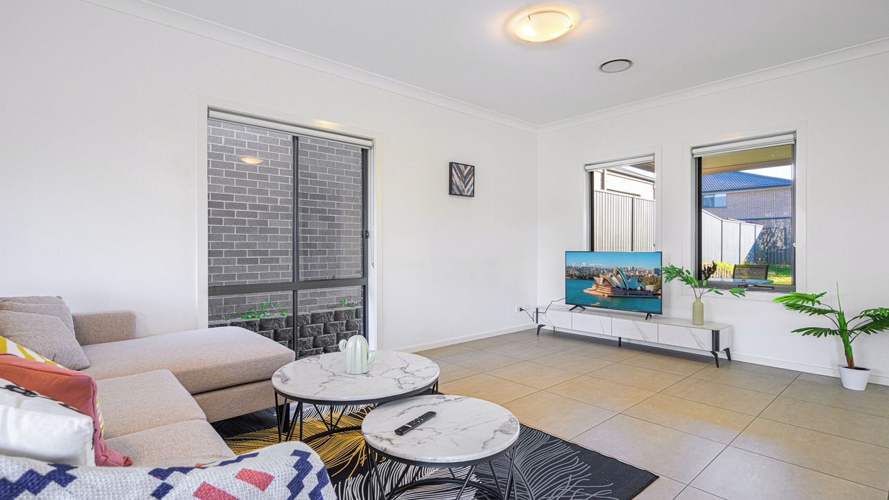 Photo of Livingroom in The Ponds