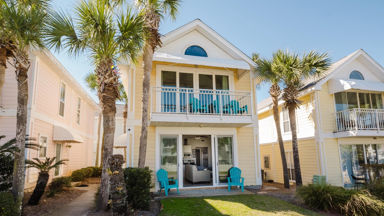 Photo of Outdoor in Crystal Shores
