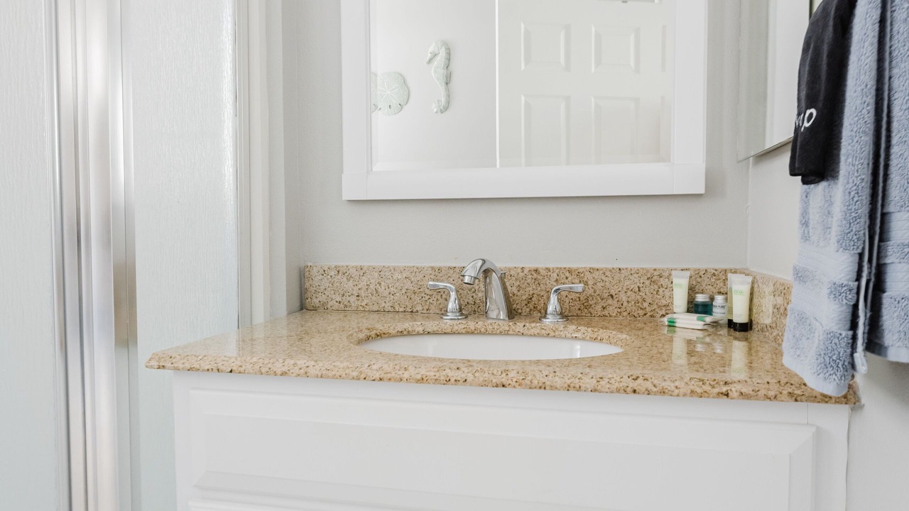 Photo of Bathroom in Crystal Shores