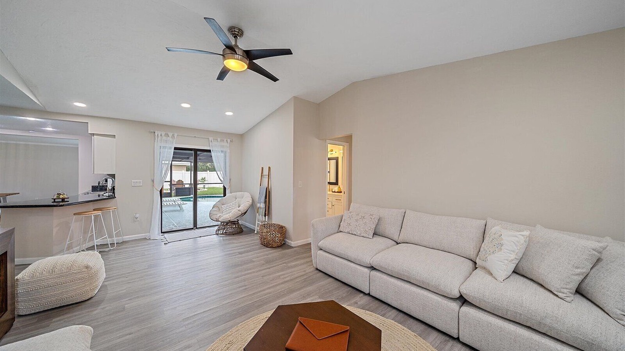 Photo of Livingroom in Whitfield