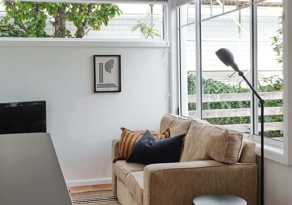 Photo of Livingroom in Battery Point