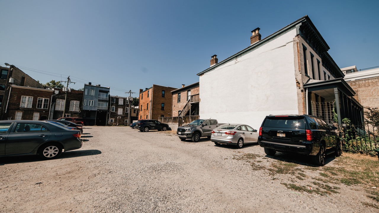 Photo of Outdoor in Monroe Ward