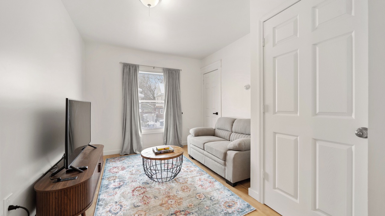 Photo of Livingroom in Syracuse