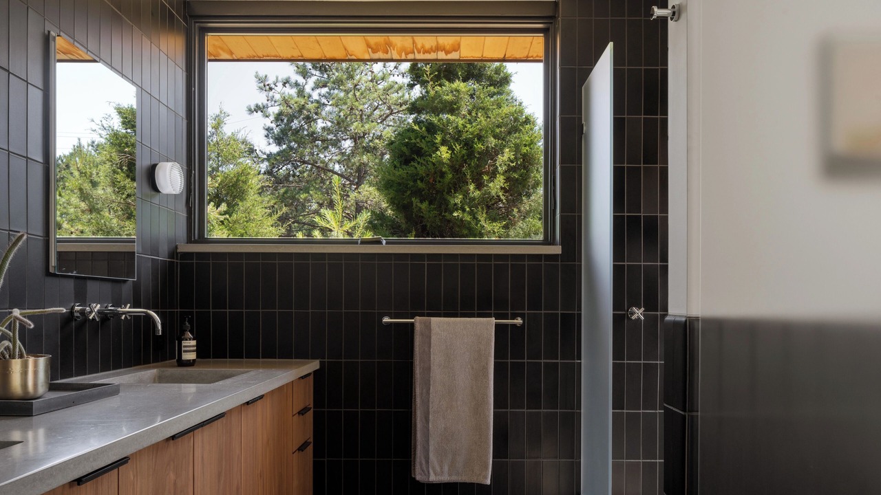 Photo of Bathroom in Indian Neck Heights