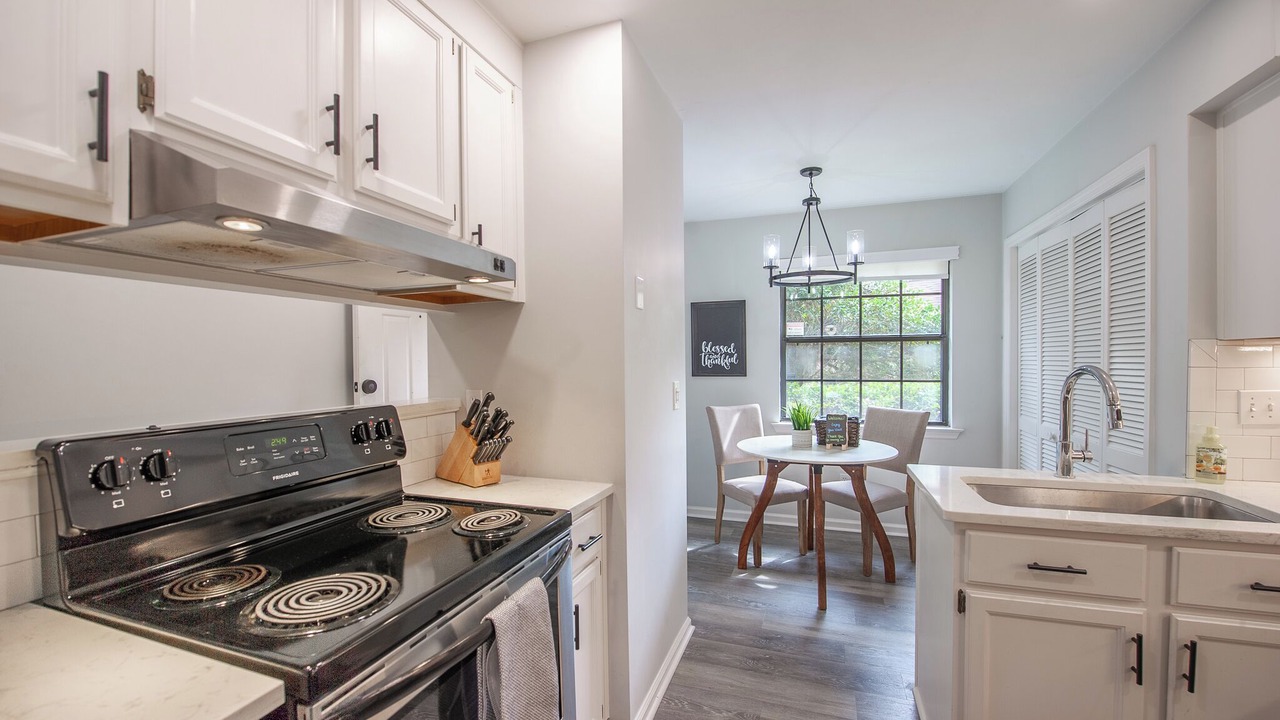 Photo of Kitchen in Killearn Estates