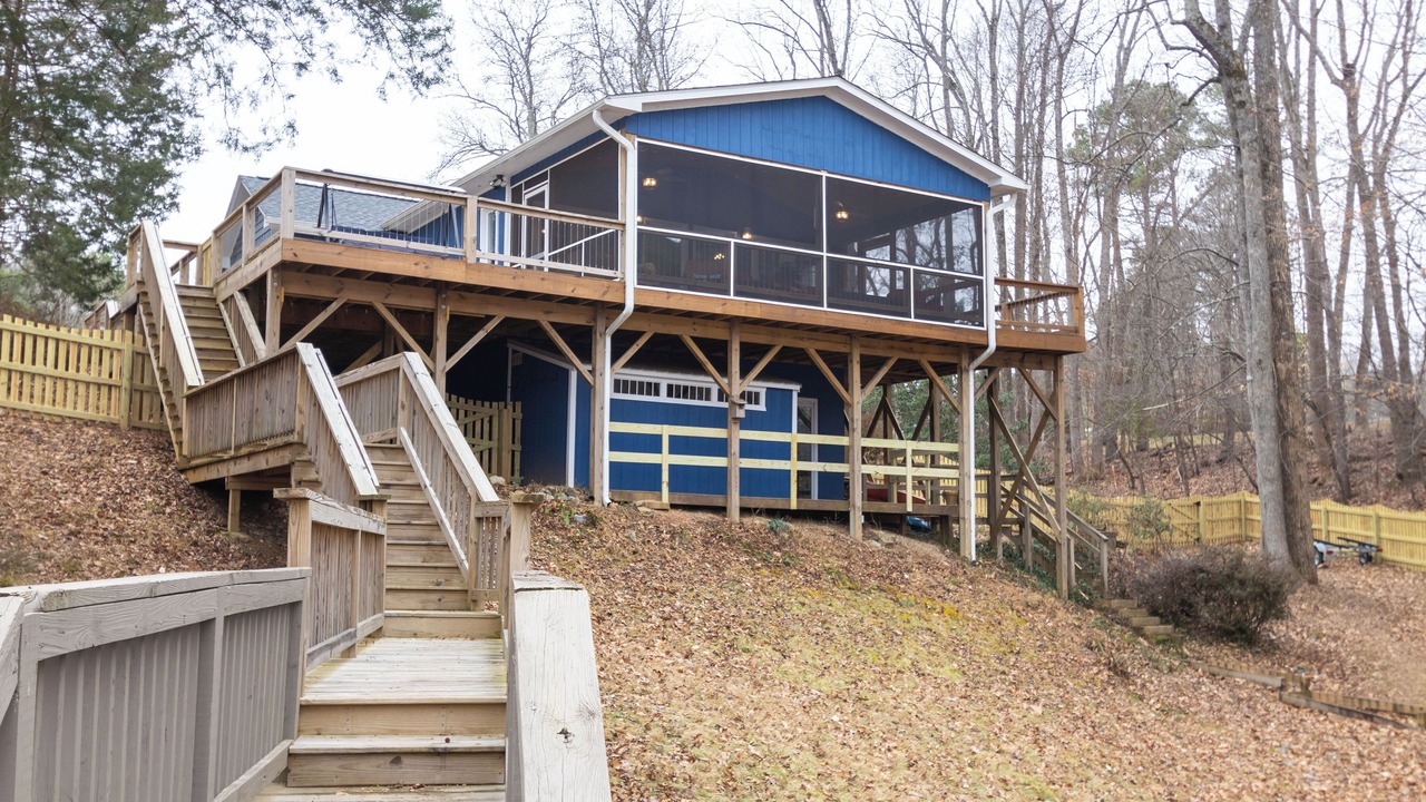 Photo of Outdoor in Bracey