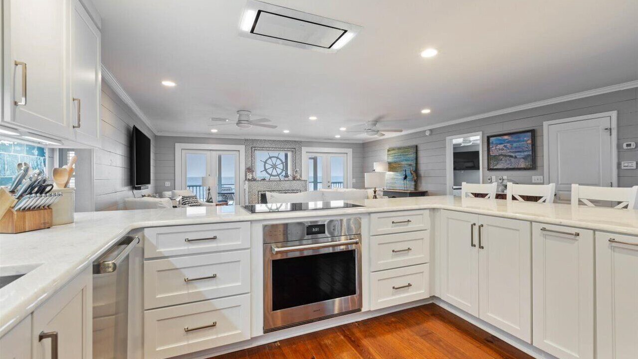 Photo of Kitchen in Alligator Point