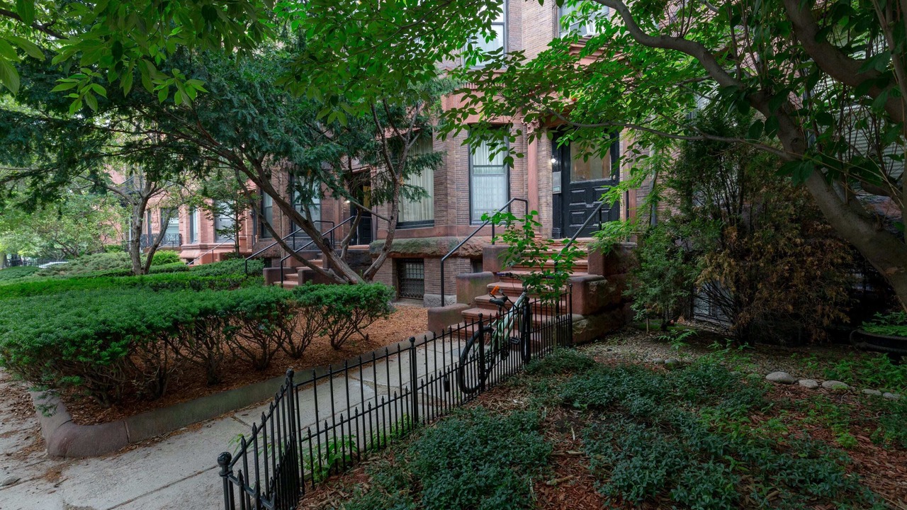 Photo of Outdoor in Fenway–Kenmore