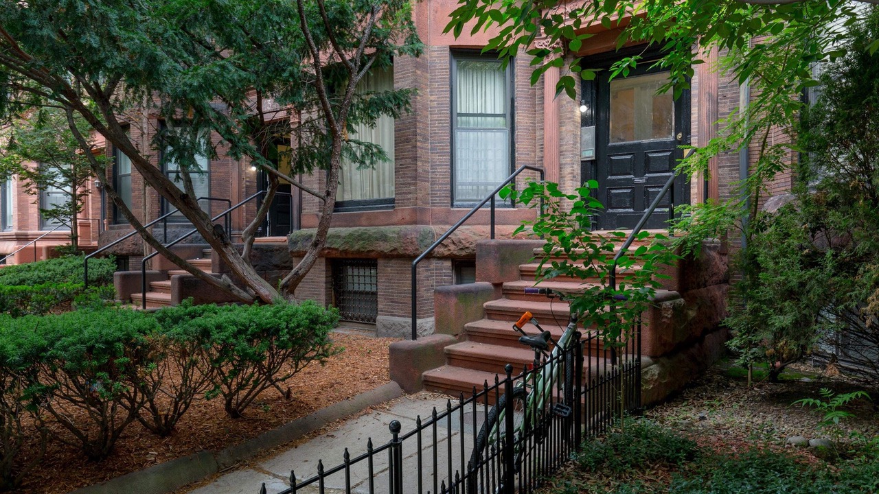 Photo of Outdoor in Fenway–Kenmore