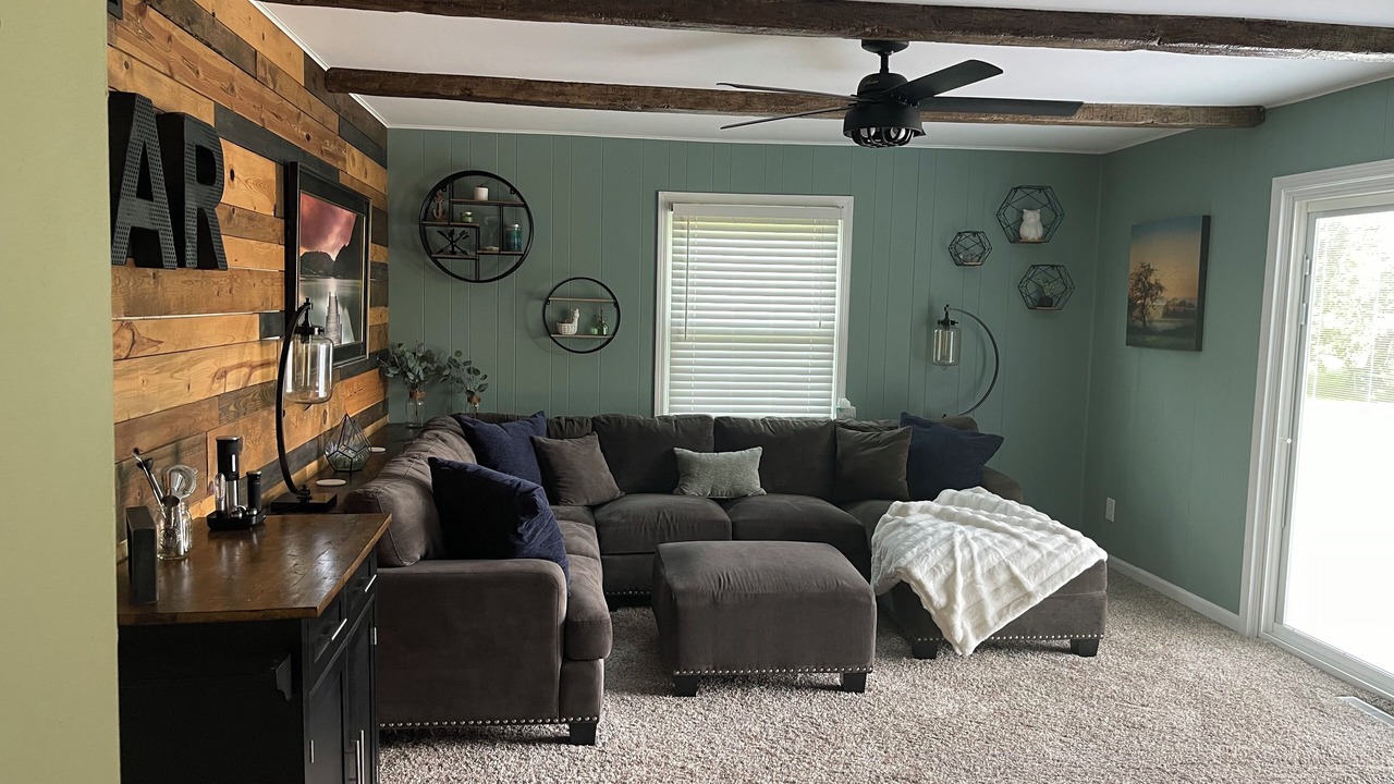 Photo of Livingroom in Mishawaka