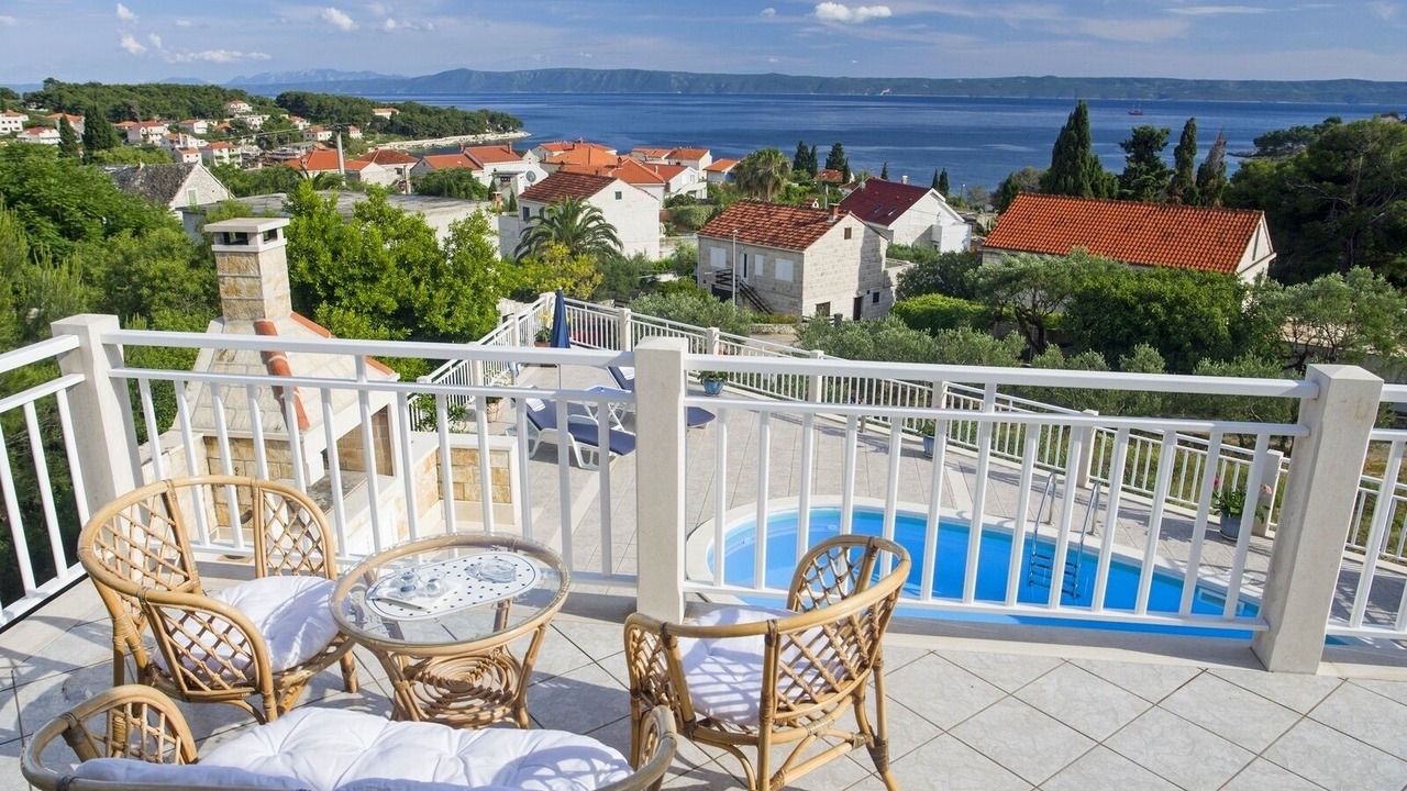 Photo of Outdoor in Sumartin