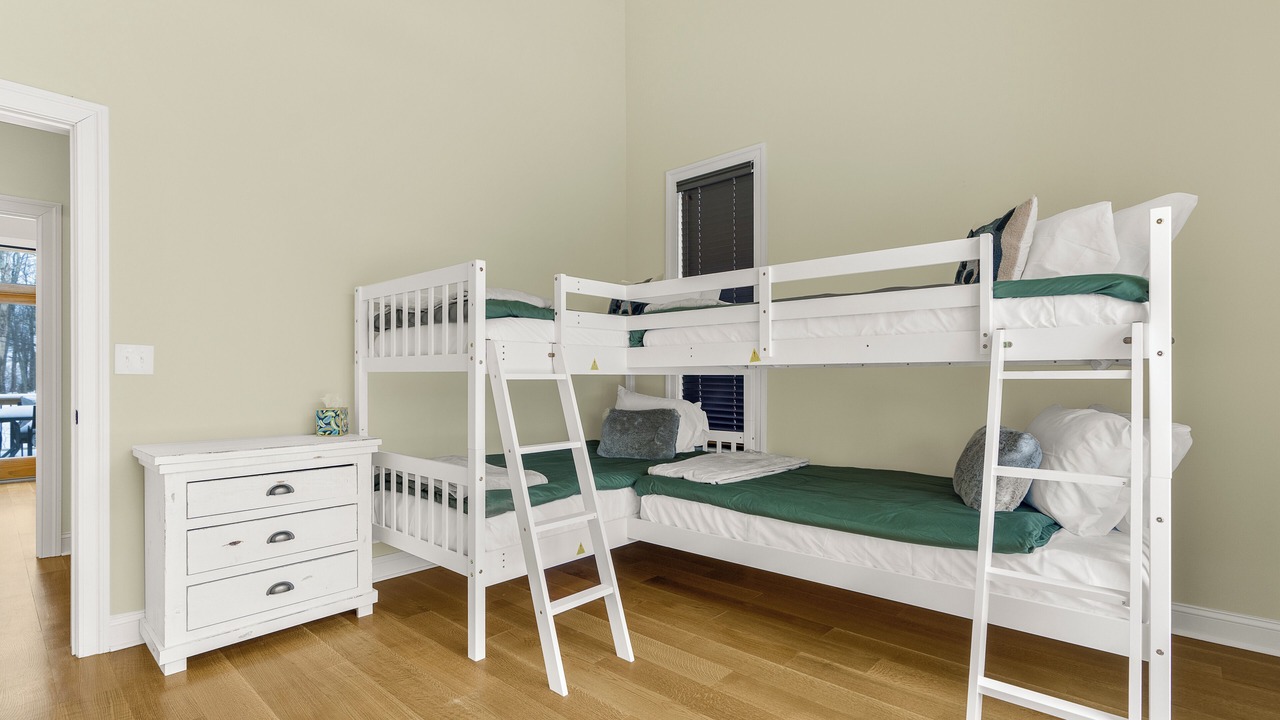 Photo of Bedroom in Treeloft