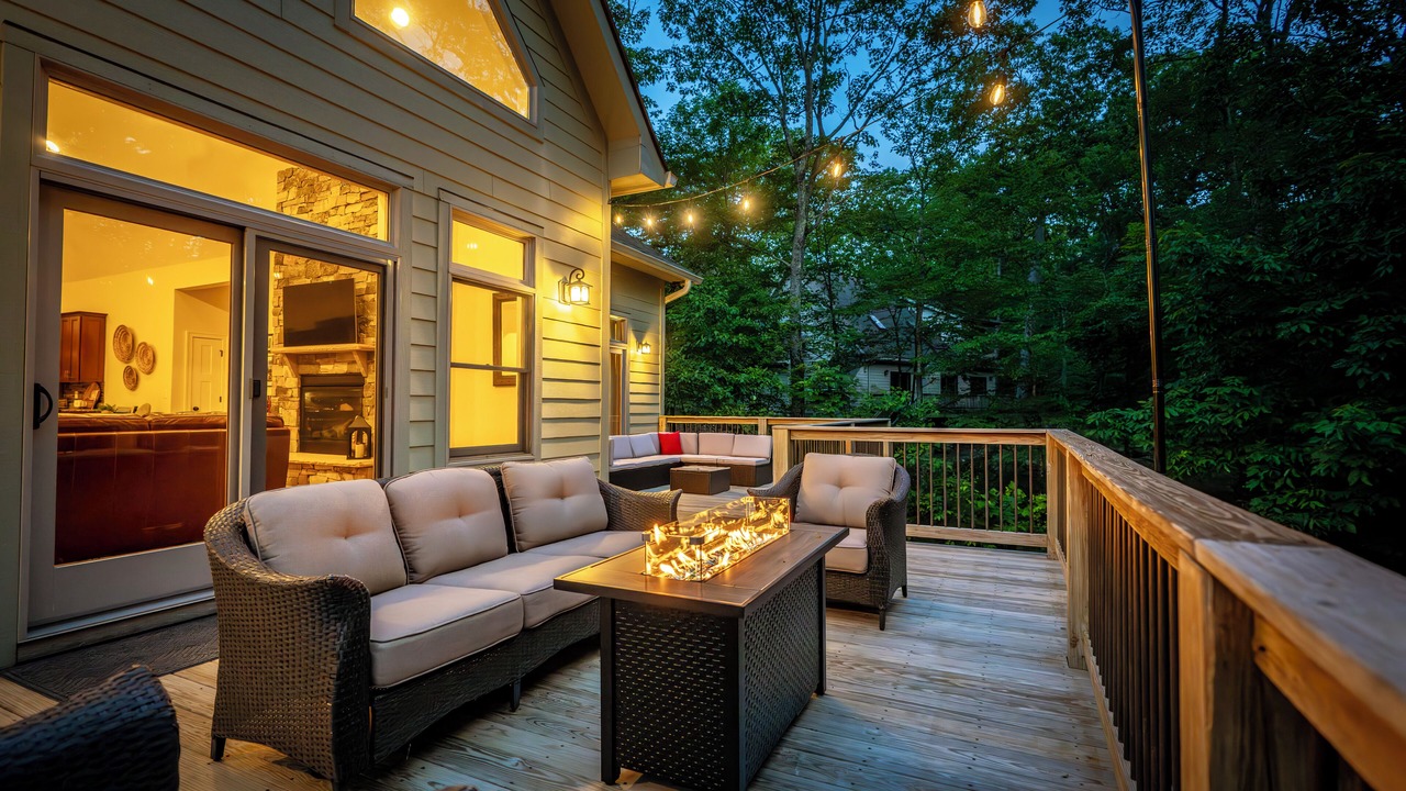 Photo of Patio Balcony in Treeloft