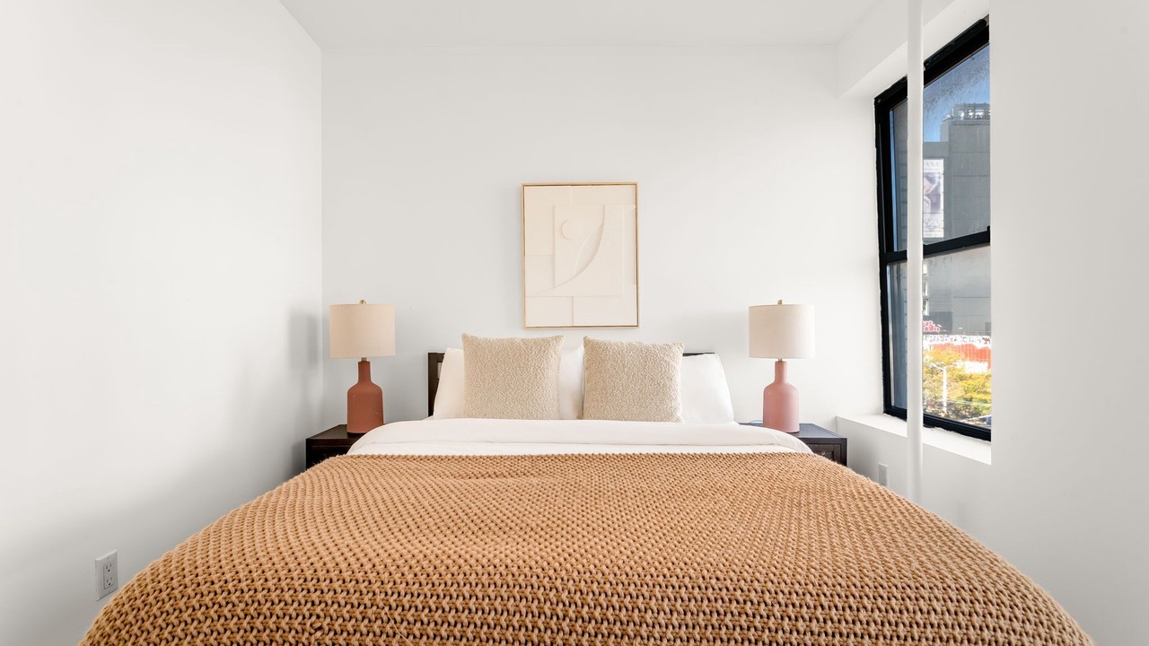 Photo of Bedroom in Chinatown