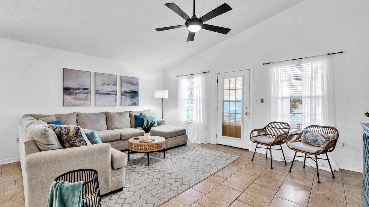 Photo of Livingroom in Seaspray