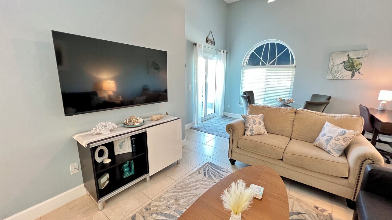 Photo of Livingroom in Chandler Park