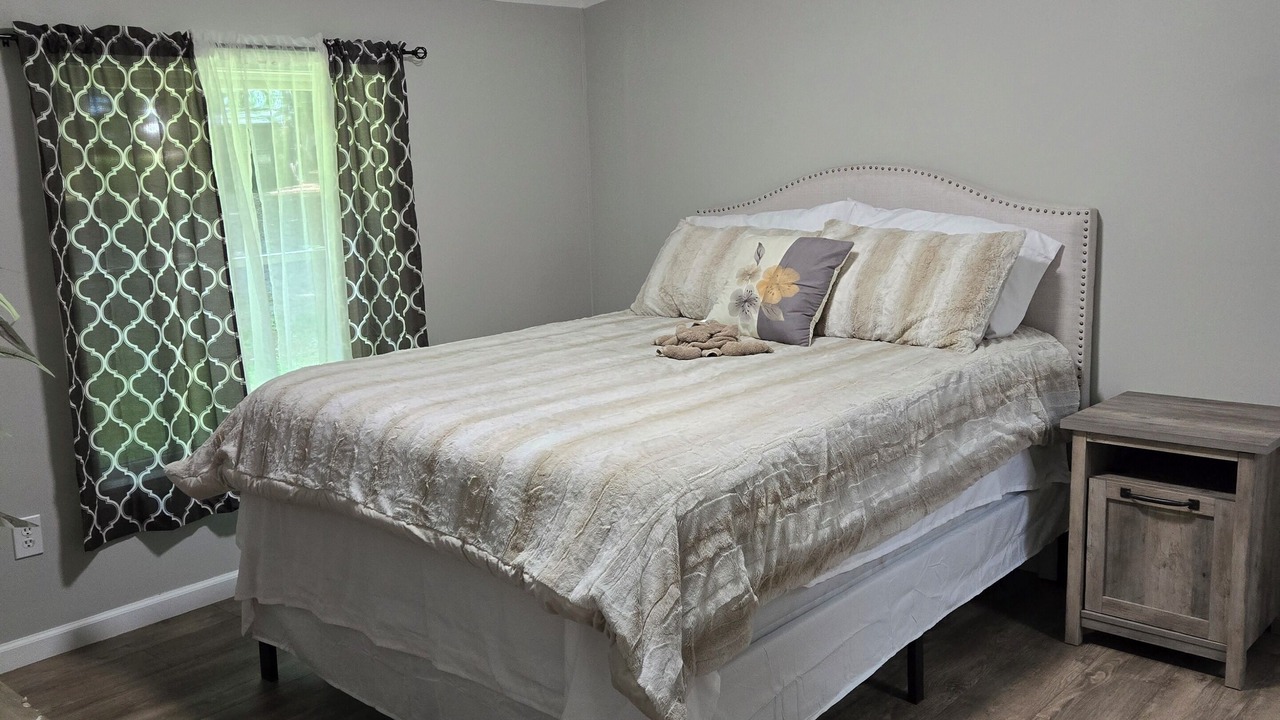 Photo of Bedroom in Laurens