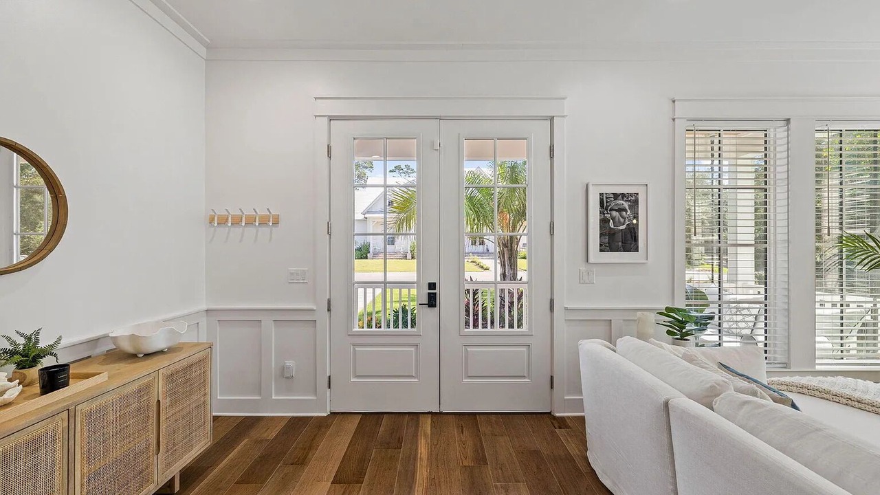Photo of Livingroom in Seacrest