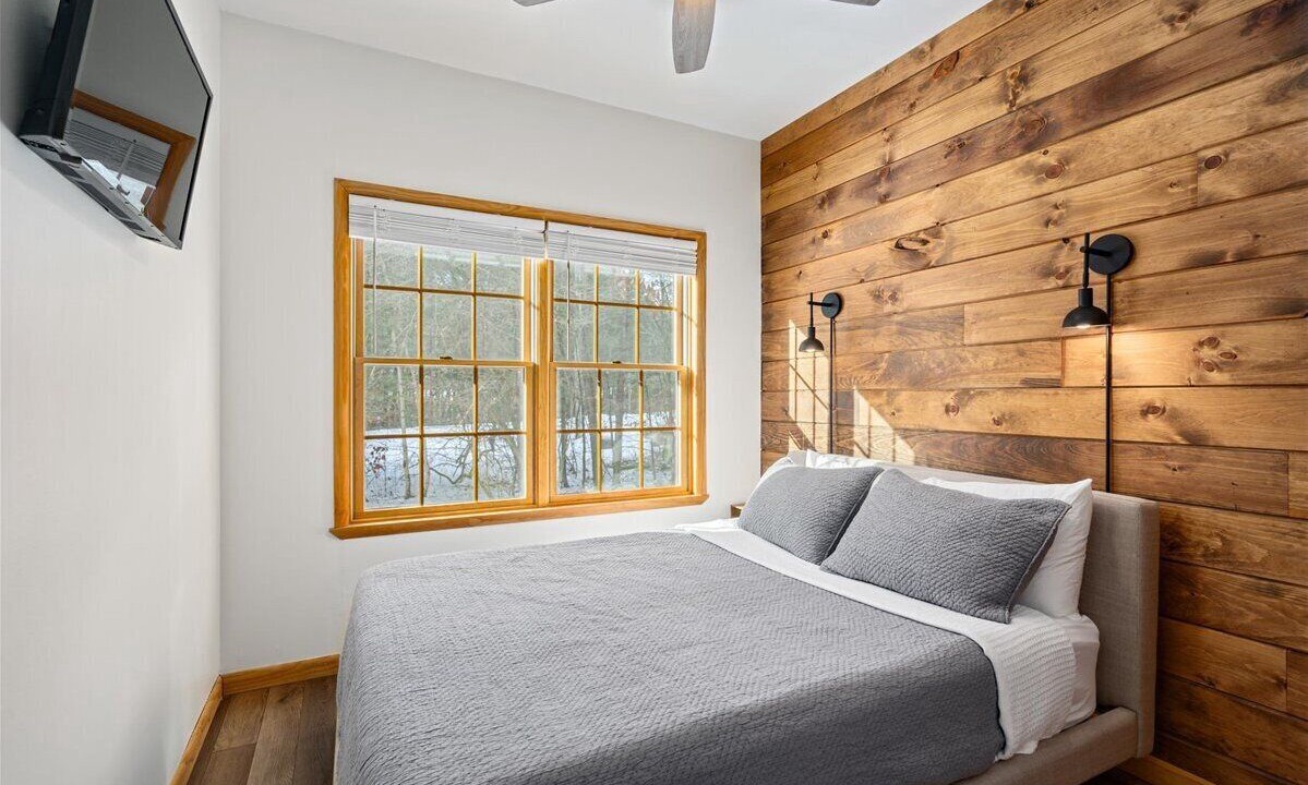 Photo of Bedroom in Warrensburg
