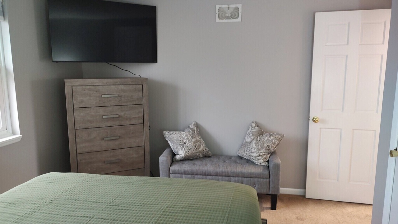 Photo of Bedroom in Williamsville