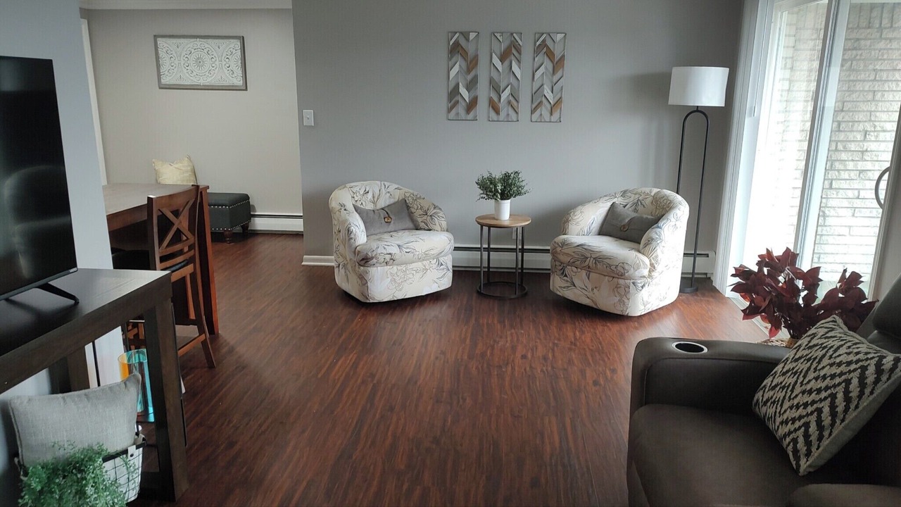 Photo of Livingroom in Williamsville
