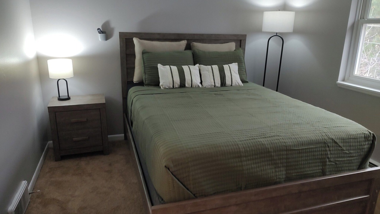 Photo of Bedroom in Williamsville