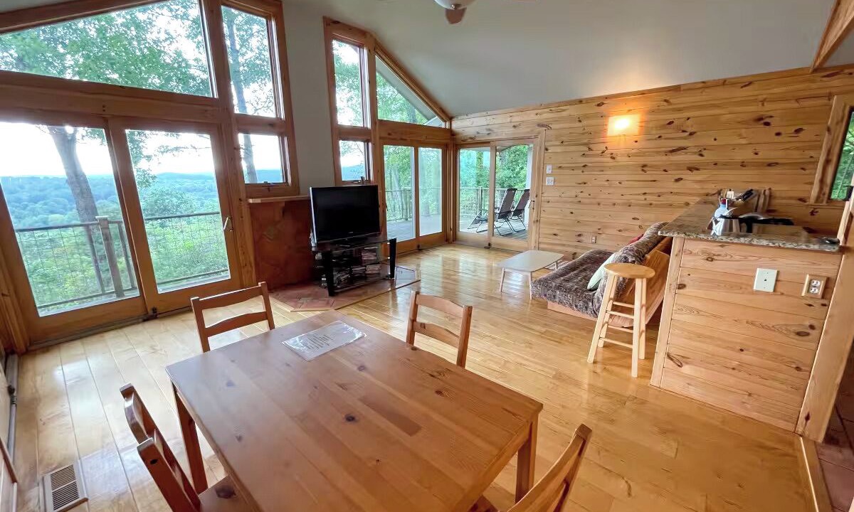Photo of Bedroom in Buckingham