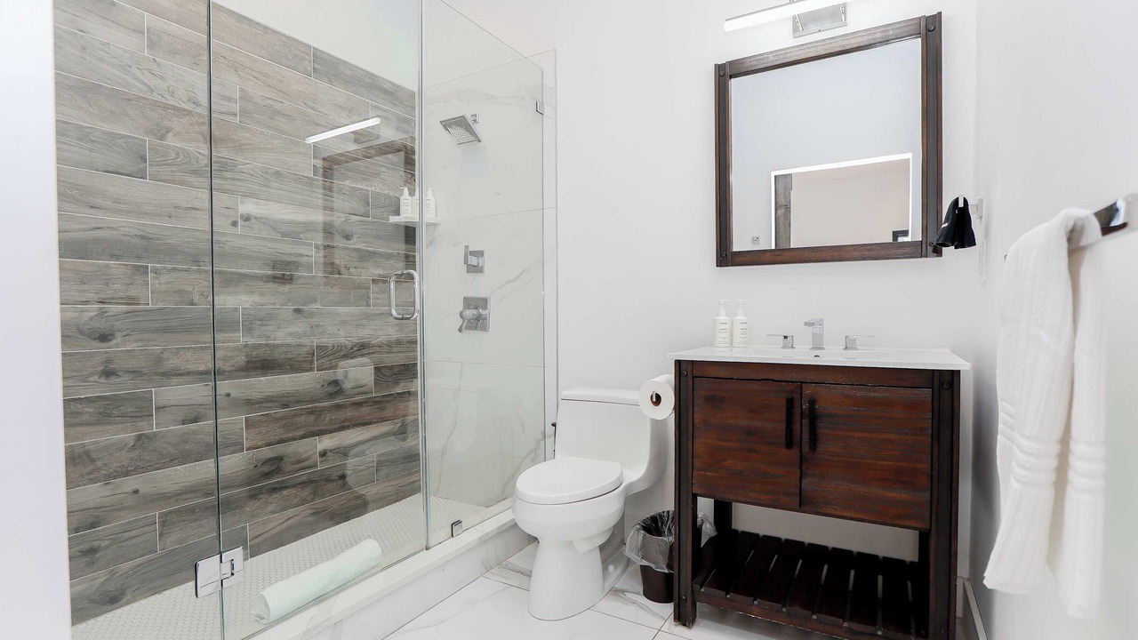 Photo of Bathroom in Chic's Beach