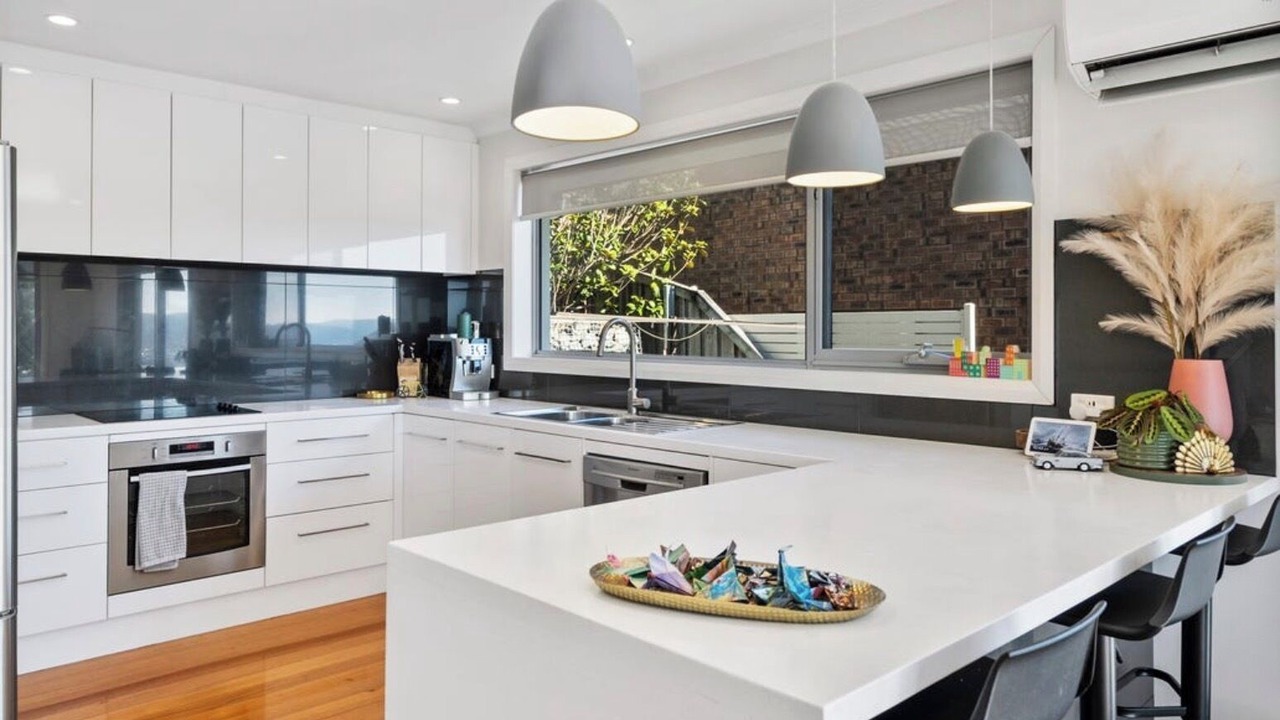 Photo of Kitchen in Sandy Bay