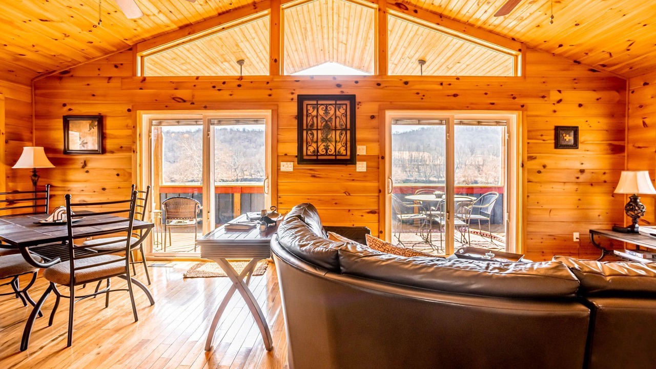 Photo of Bedroom in Draper