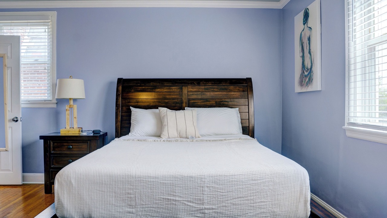 Photo of Bedroom in Foxcroft Square