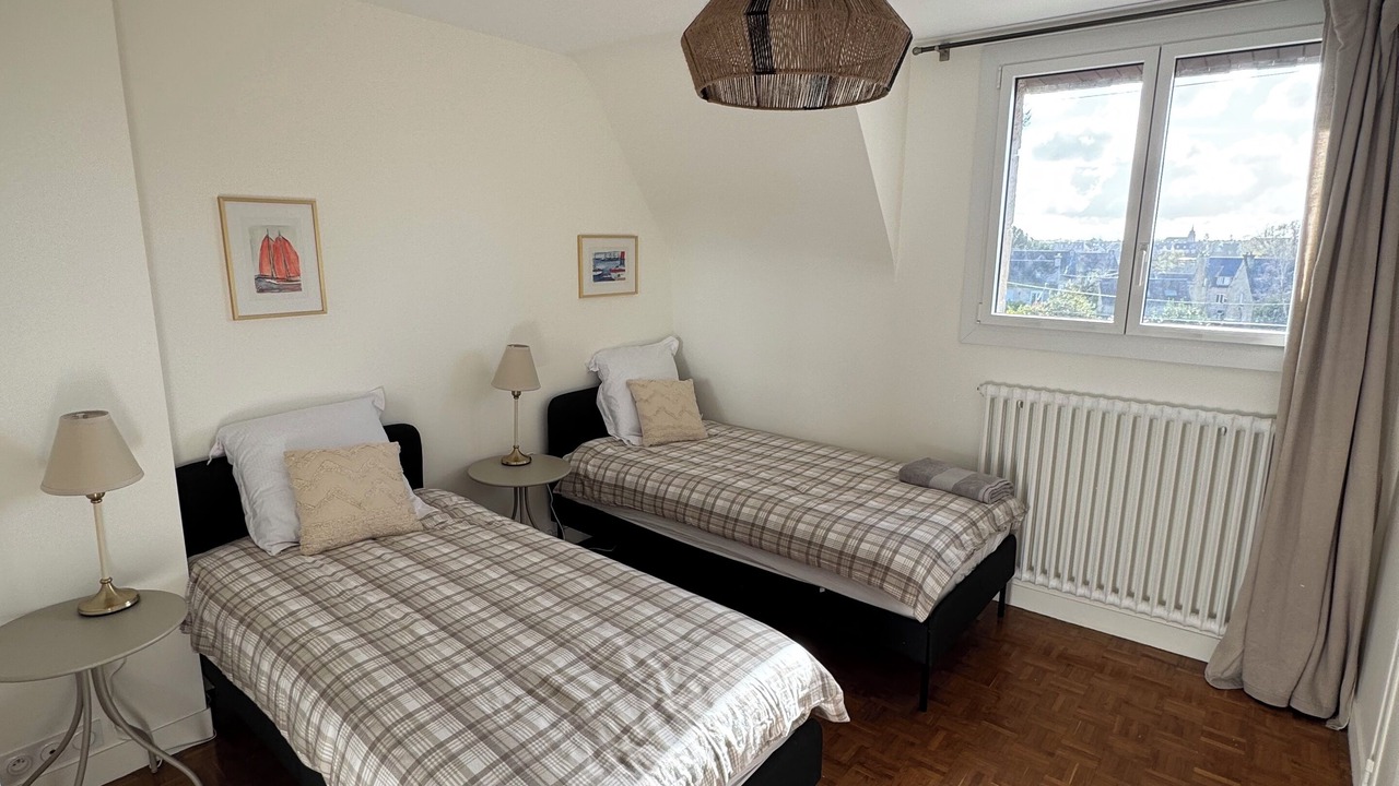 Photo of Bedroom in Dinan