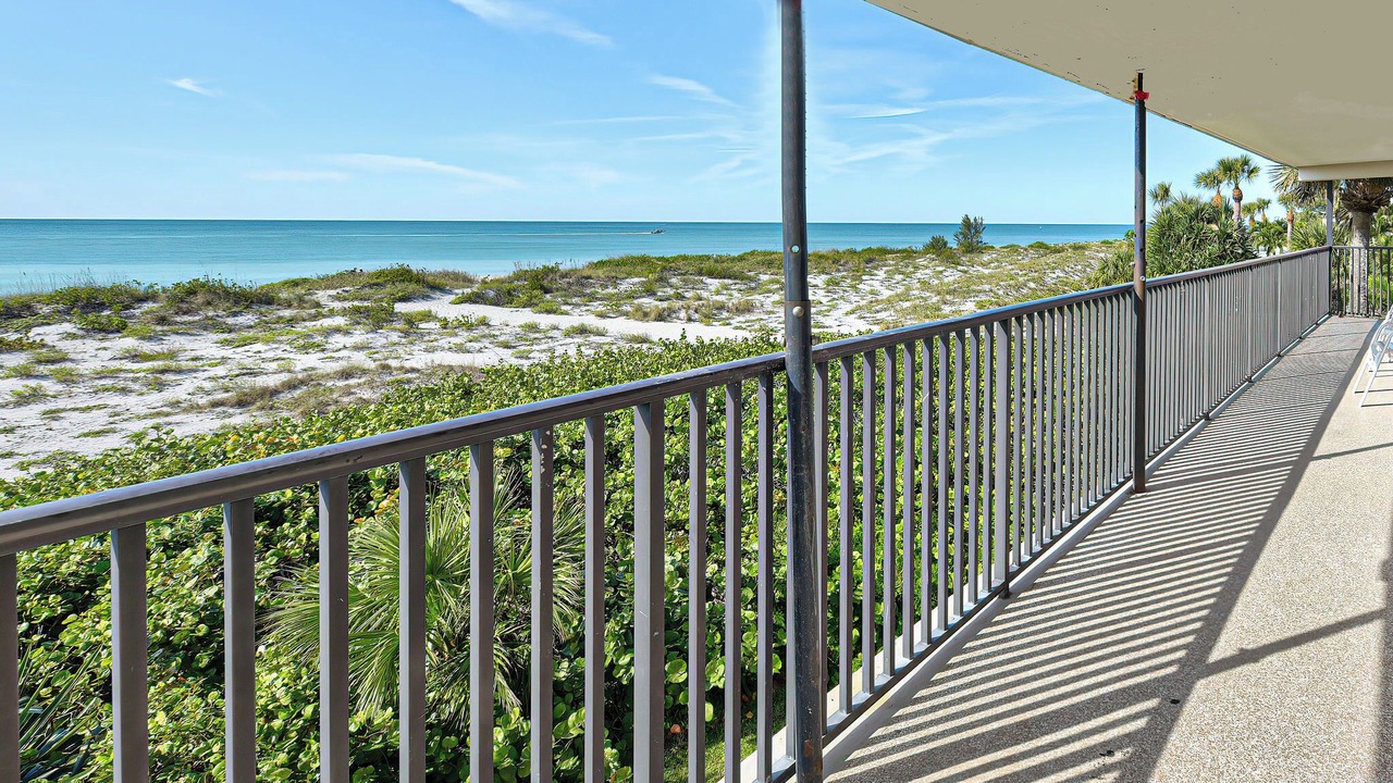 Photo of Outdoor in Golden Beach