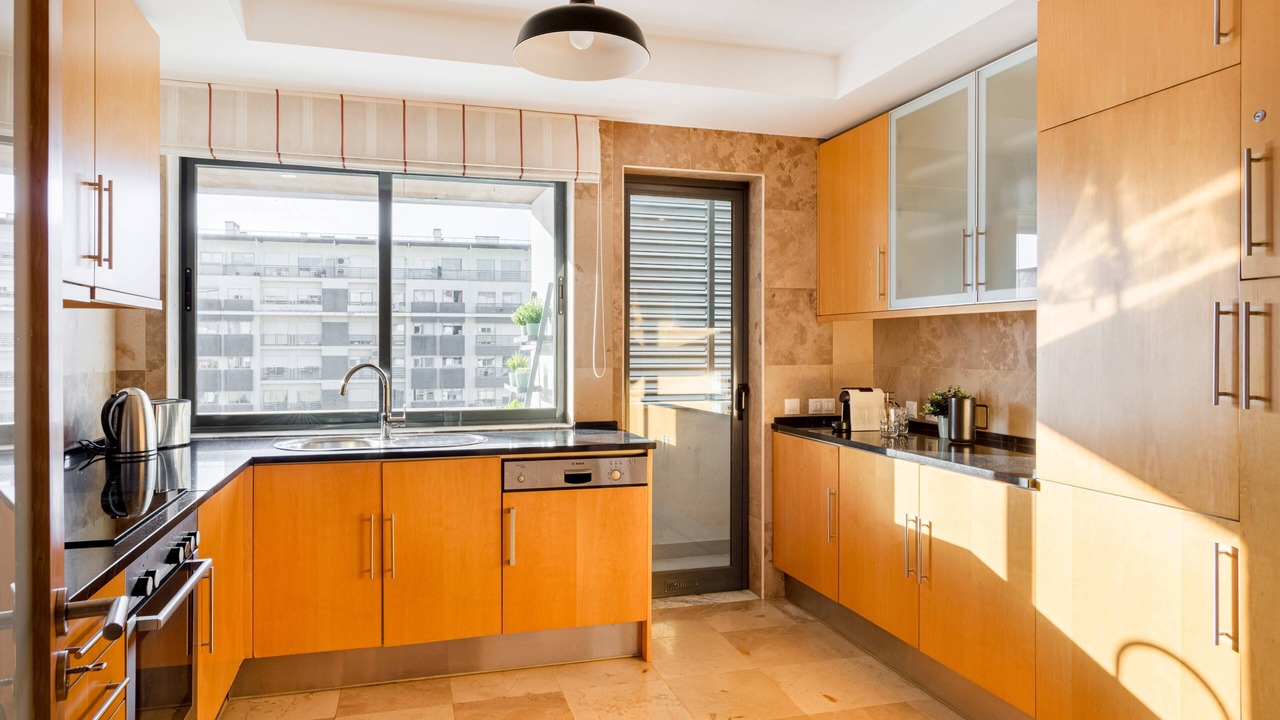 Photo of Kitchen in Benfica