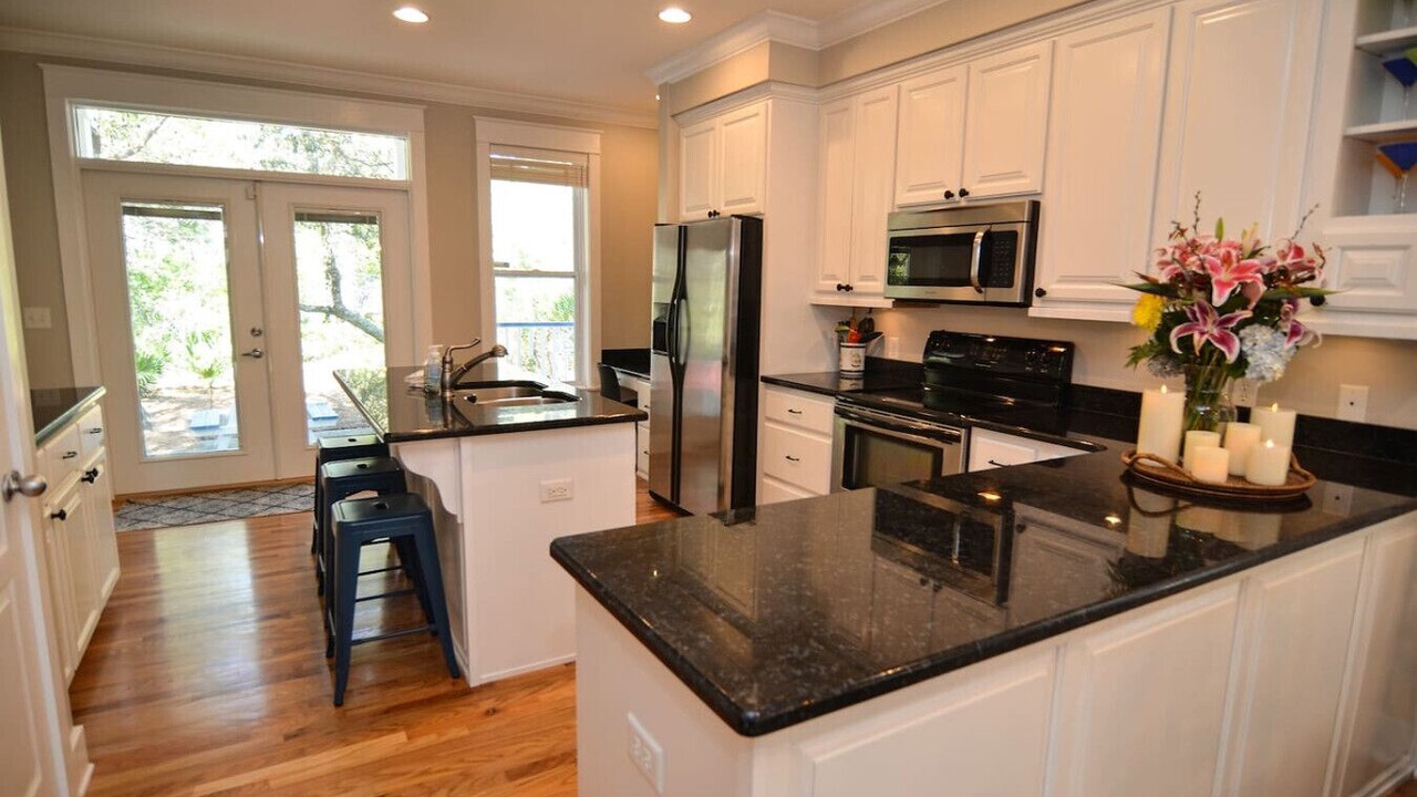 Photo of Kitchen in Treetop